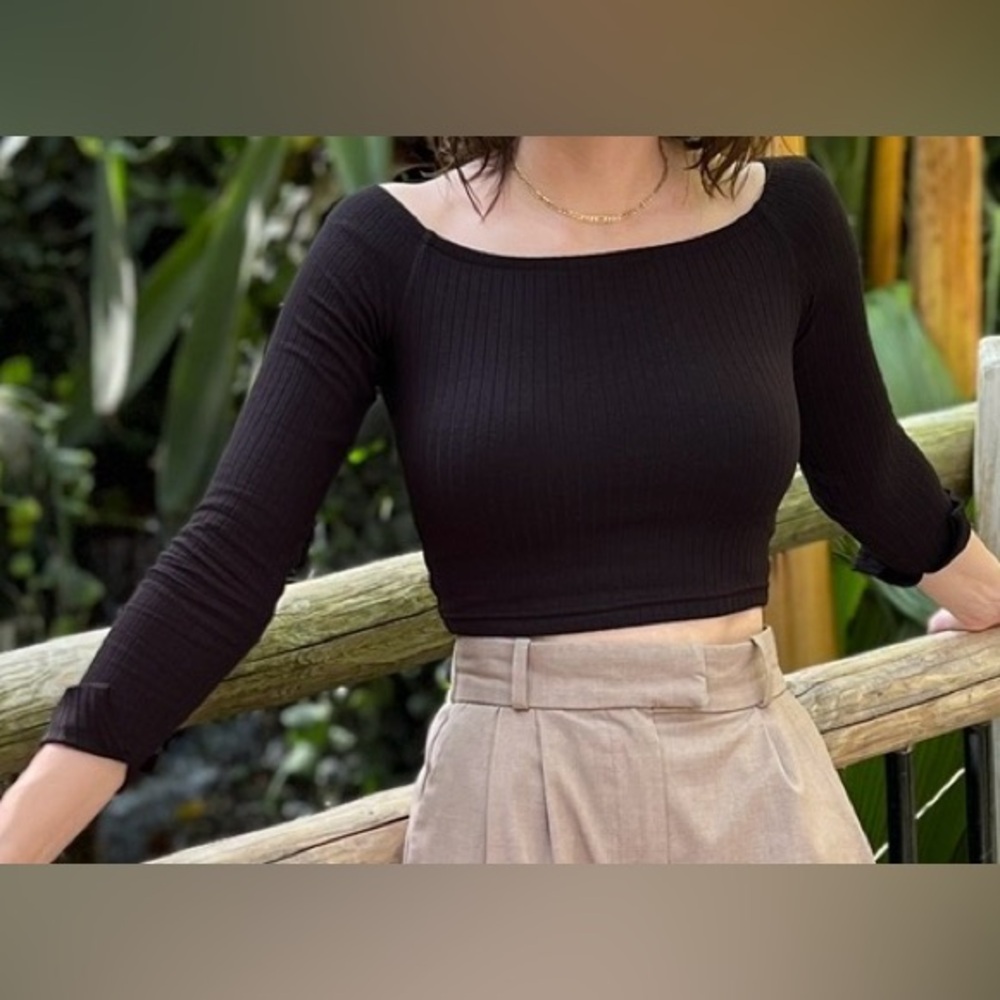 H&M - Black, Ribbed, Off The Shoulder, Long Sleeve Crop Top - Size XS - Picture 6 of 6